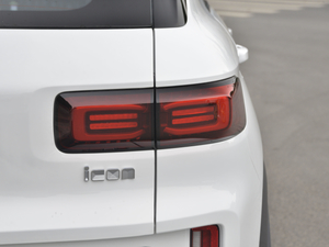 2020款1.5TD i6 BSG 尾灯