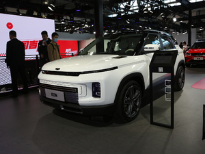 20201.5TD i9 BSG ǰ45