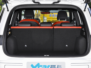 2020款1.5TD i7 行李厢空间