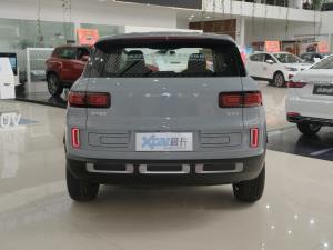 2020款1.5TD i5 正后	