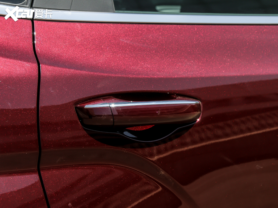 2020Խ 1.8TD DCTŞ 5