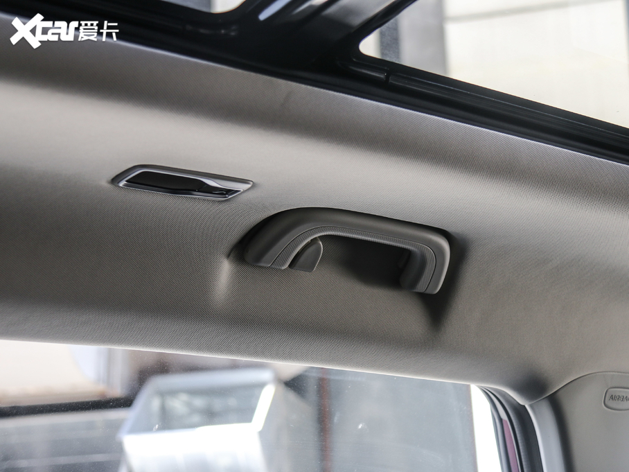 2020Խ 1.8TD DCTŞ 5