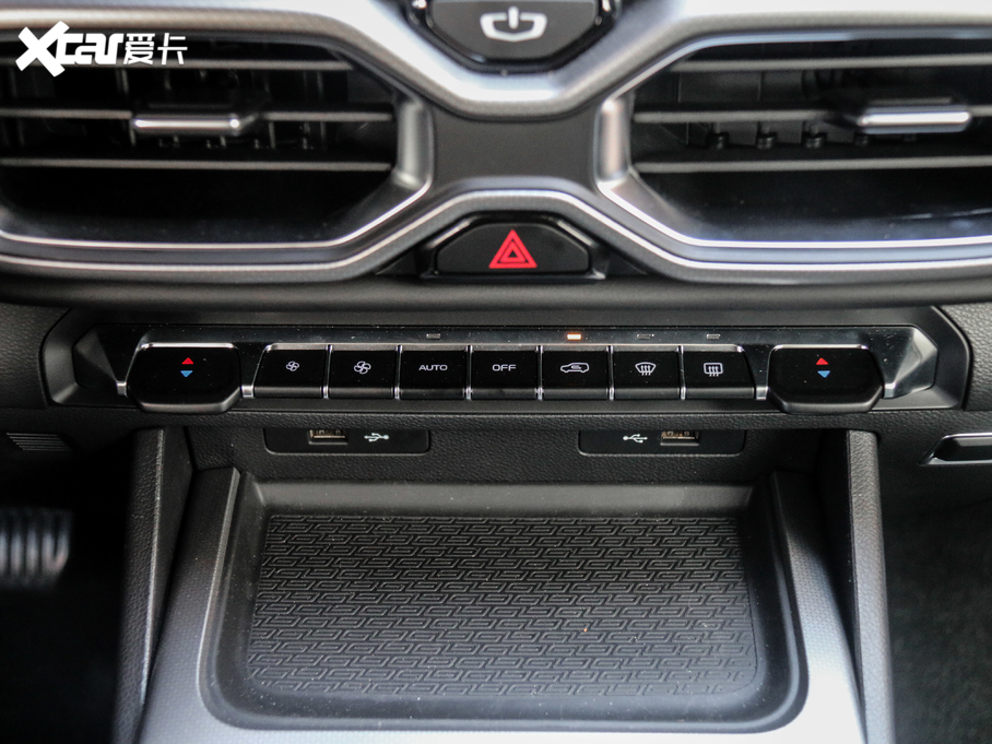 2020Խ 1.8TD DCTŞ 5