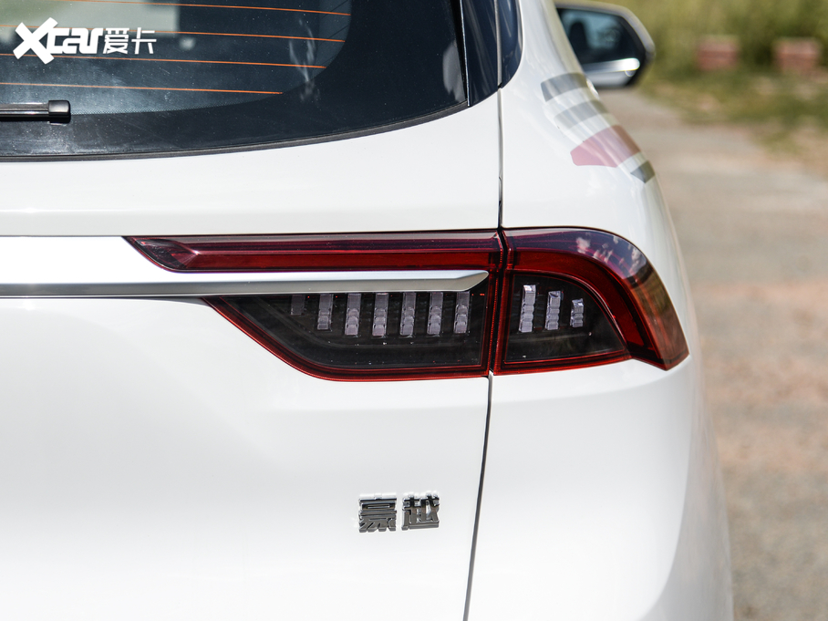 2020Խ 1.8TD DCTŞ 5