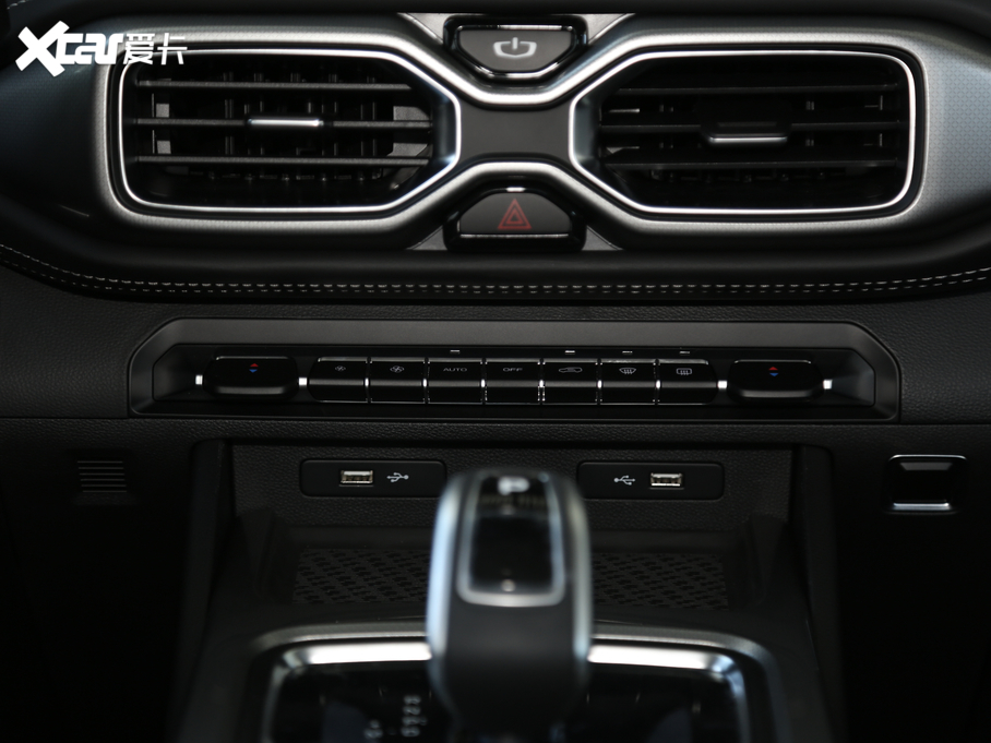 2020Խ 1.8TD DCTŞ 5