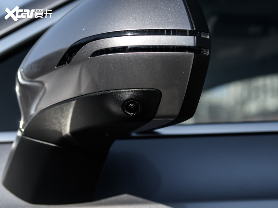 2020Խ 1.8TD DCTŞ 7