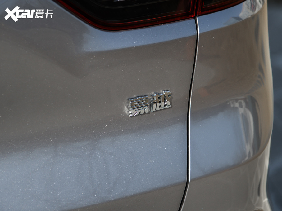 2020Խ 1.8TD DCTŞ 7