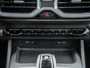 20201.8TD DCTŞ 7 {(dio){(dio)(ji)