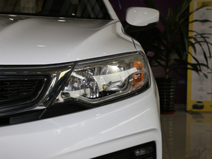 2020款1.5L 手动亚运版 大灯