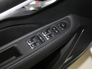 20201.5L քӁ\ {܇ƅ^	