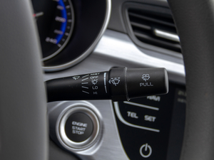 2020款1.5L CVT超值版 中控区