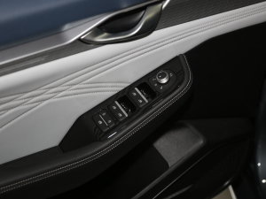 2021Ŀ 2.0TD F п؅^