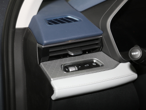 2021Ŀ 2.0TD F п؅^