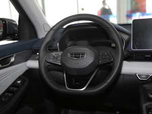 2021Ŀ 2.0TD F п؅^