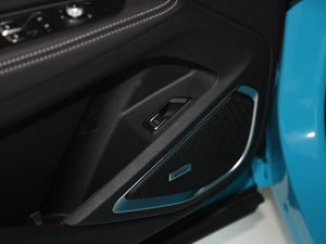 2020ܰ 350T ӰTʿAWD п؅^