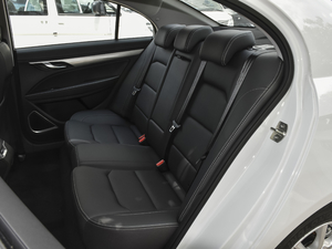 2020款1.5L CVT豪华型 后排座椅