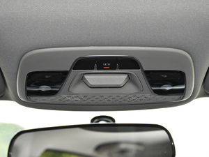 2020款1.5L CVT豪华型 空间座椅