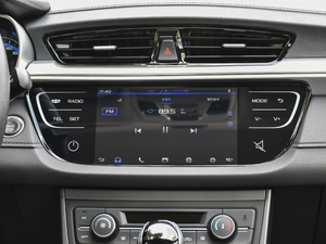 2020款1.5L CVT豪华型 中控台显示屏