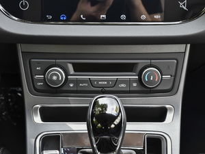 2020款1.5L CVT豪华型 空调调节
