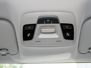 2020款1.5L 手动豪华型 空间座椅