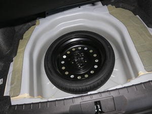 2020款1.5L CVT舒适型 备胎