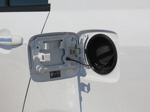 2020款1.5L 手动舒适型 油箱盖
