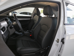 2020款1.5L 手动舒适型 主驾驶座椅