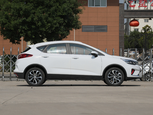 2020款1.4T 手动雅 整体外观