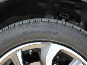 2020款1.4T 手动雅 轮胎品牌