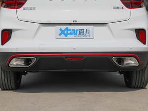 2020款1.4T 手动雅 排气管