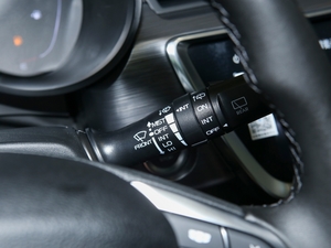 2020款260T DCT动 中控区