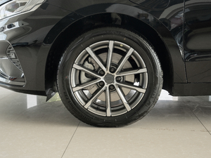 2021款1.5T ePro 领耀版 轮圈