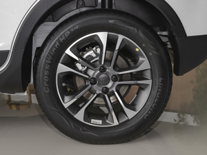 2020款1.5L 手动尊贵型 轮圈