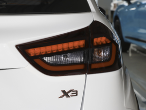 2020款1.5L 手动尊贵型 尾灯