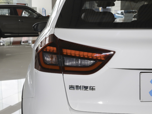 2020款1.5L 手动尊贵型 细节外观