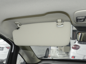 2020款1.5L CVT精英型 遮阳板（左）