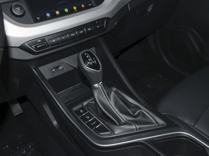 2020款1.5L CVT精英型 换挡杆