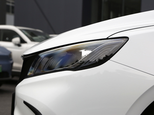 20211.4T CVT F-\Ӱ ^