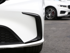 20211.4T CVT F-\Ӱ ^