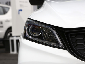 20211.4T CVT F-\Ӱ ^