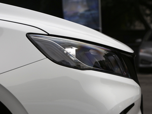 20211.4T CVT F-\Ӱ ^