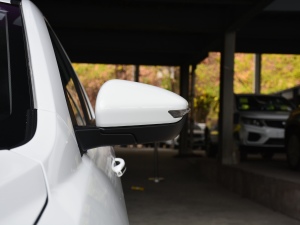 2021款UP 1.5L CVT豪华型 后视镜