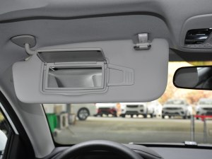2021款UP 1.5L CVT豪华型 遮阳板（左）