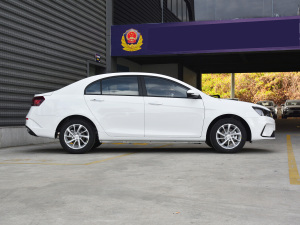 2021款UP 1.5L 手动豪华型 整体外观