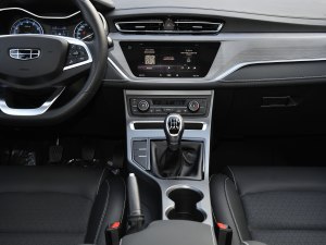 2021款UP 1.5L 手动豪华型 中控台