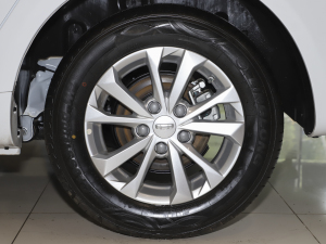 2021款UP 1.5L CVT舒适型 轮圈