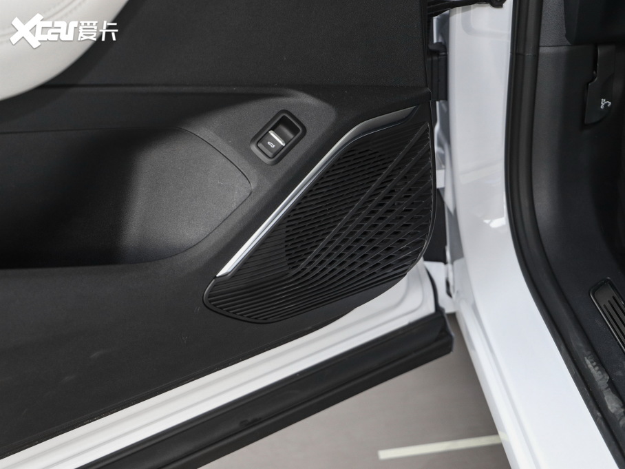 2021ԽL 2.0TD DCT EVOF