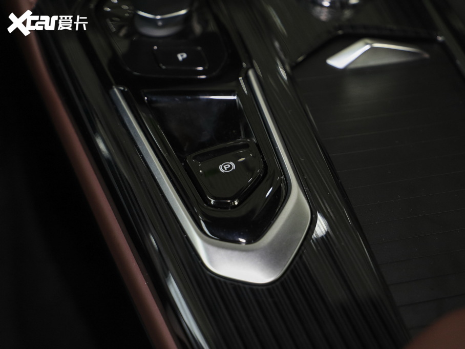 2021ԽL 2.0TD DCT EVOF