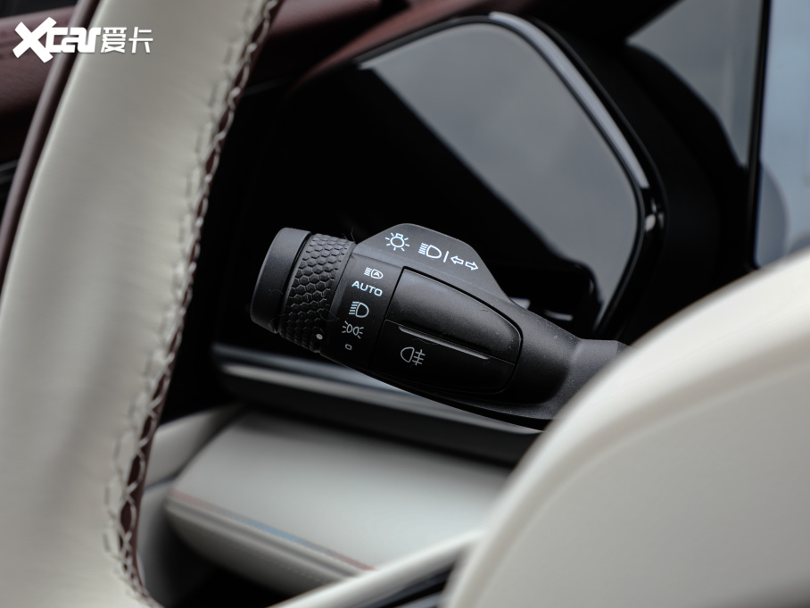 2021ԽL 2.0TD ߹ ԄŞ