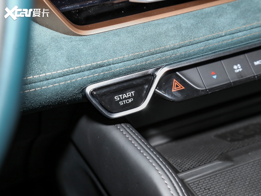 2021ԽL 2.0TD DCT EVO(q)